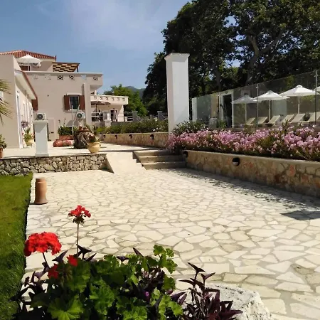 Prázdninový dům Sea And Creek *