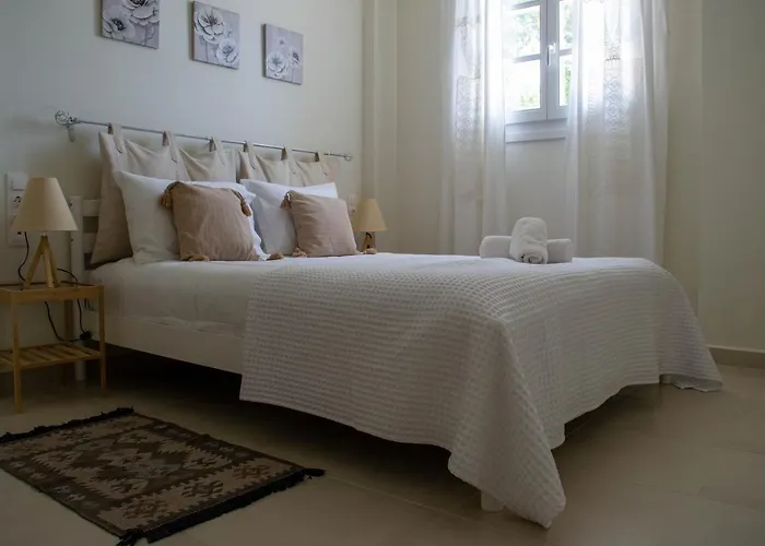 Sea And Creek Holiday home Katelios